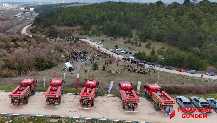 Şeyh Edebali’nin Vefatının 700. Yıl Dönümünde 700 Çınar Toprakla Buluştu