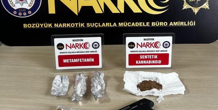 Bilecik’te Narkotik Operasyonu: Uyuşturucu ve Silah Ele Geçirildi!