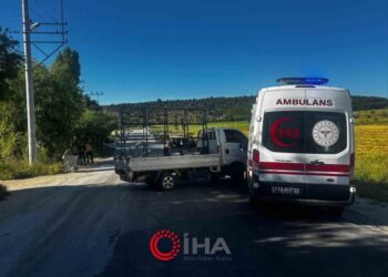 Bilecik’te Ambulans ile kamyonetin çarpıştığı kaza korkuttu